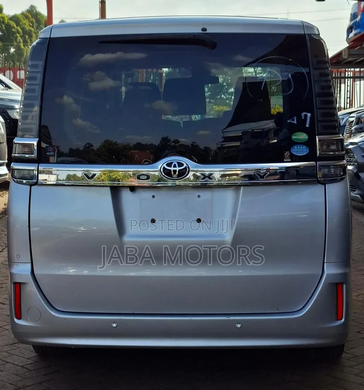 Toyota Voxy 2019 Silver
