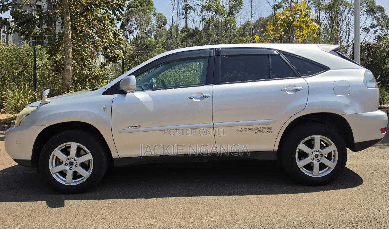Toyota Harrier 2009 Silver