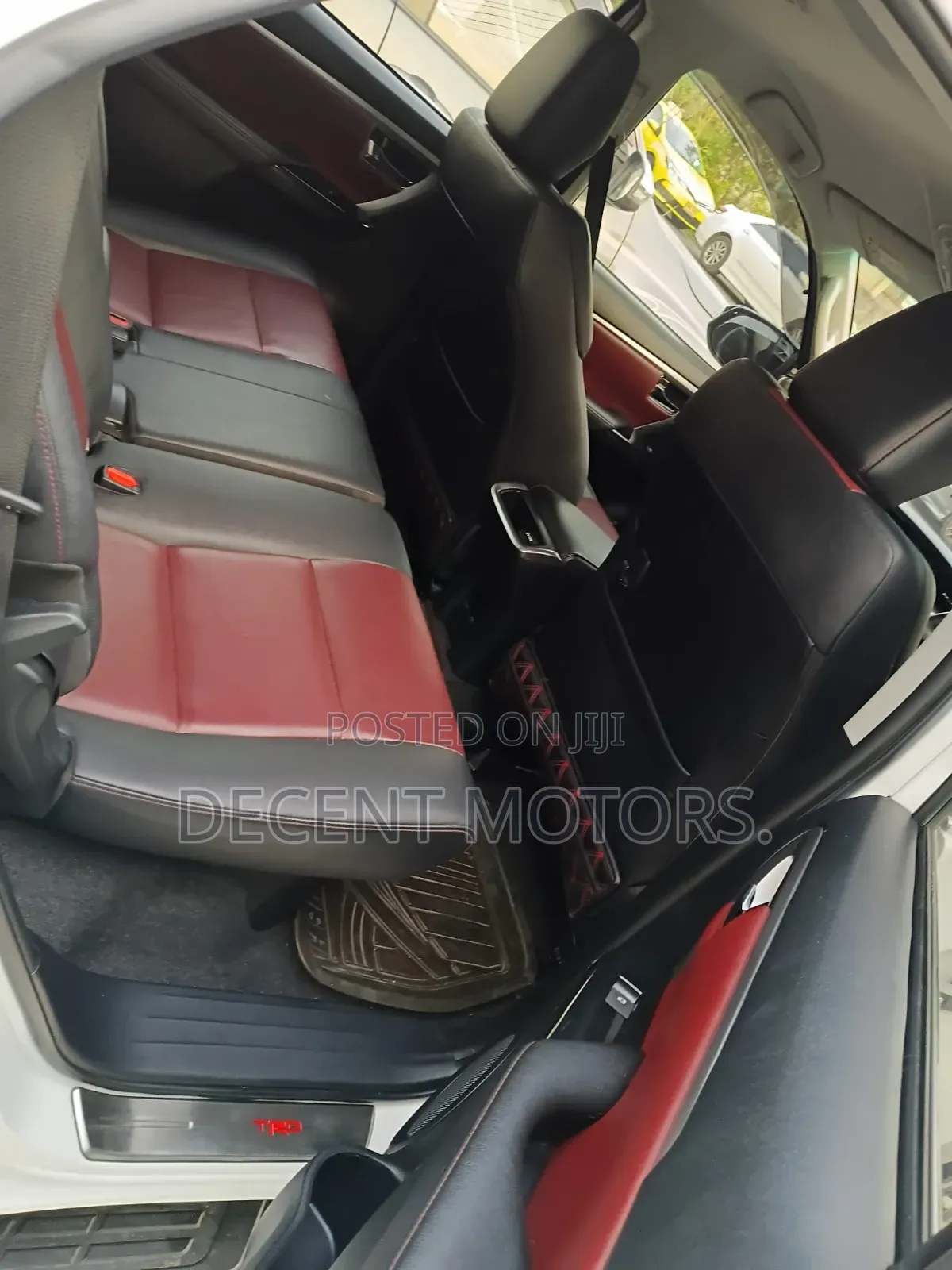 Toyota Fortuner 2.4 D AWD 2020 White