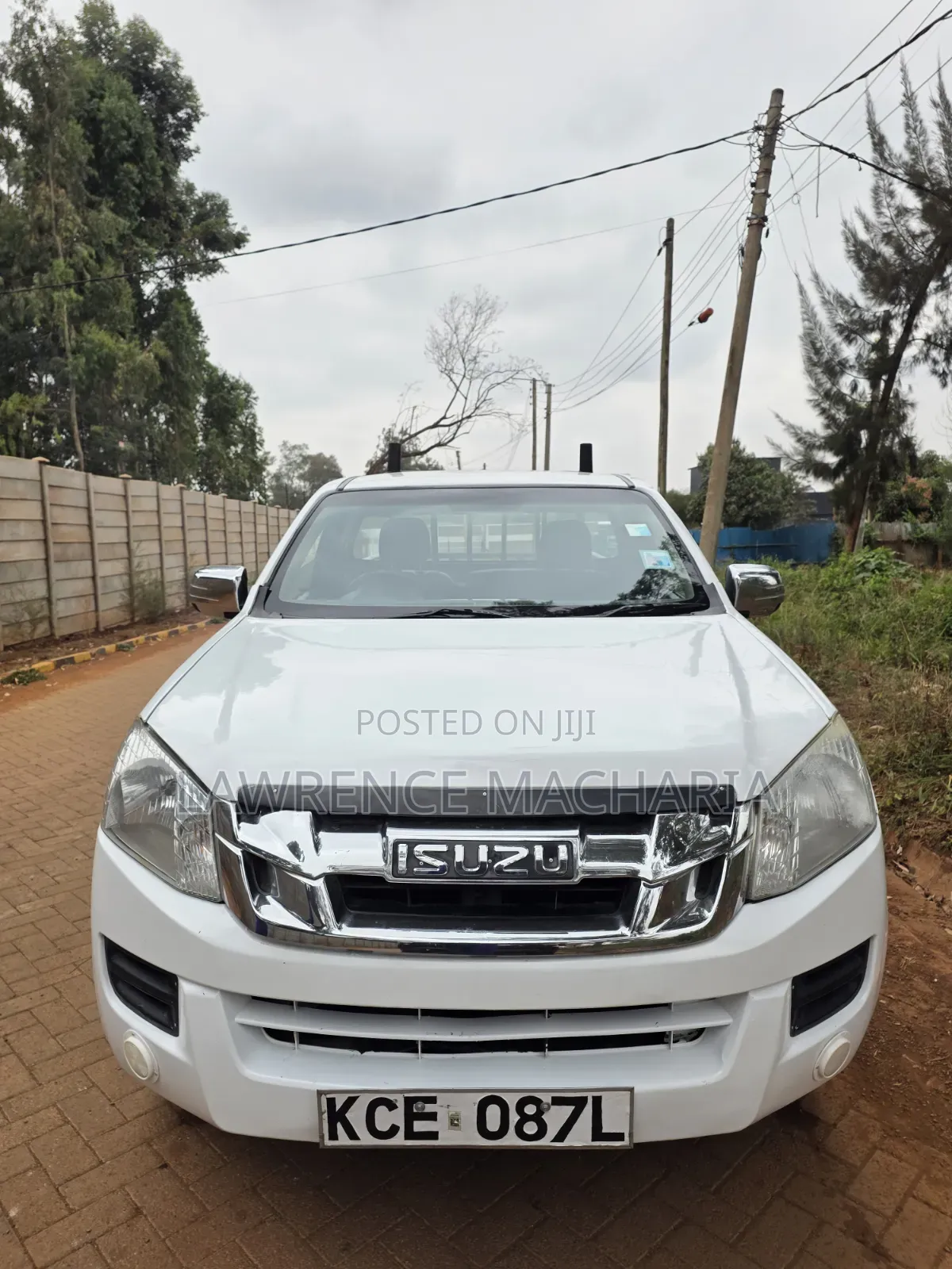 Isuzu D-MAX 2015 White