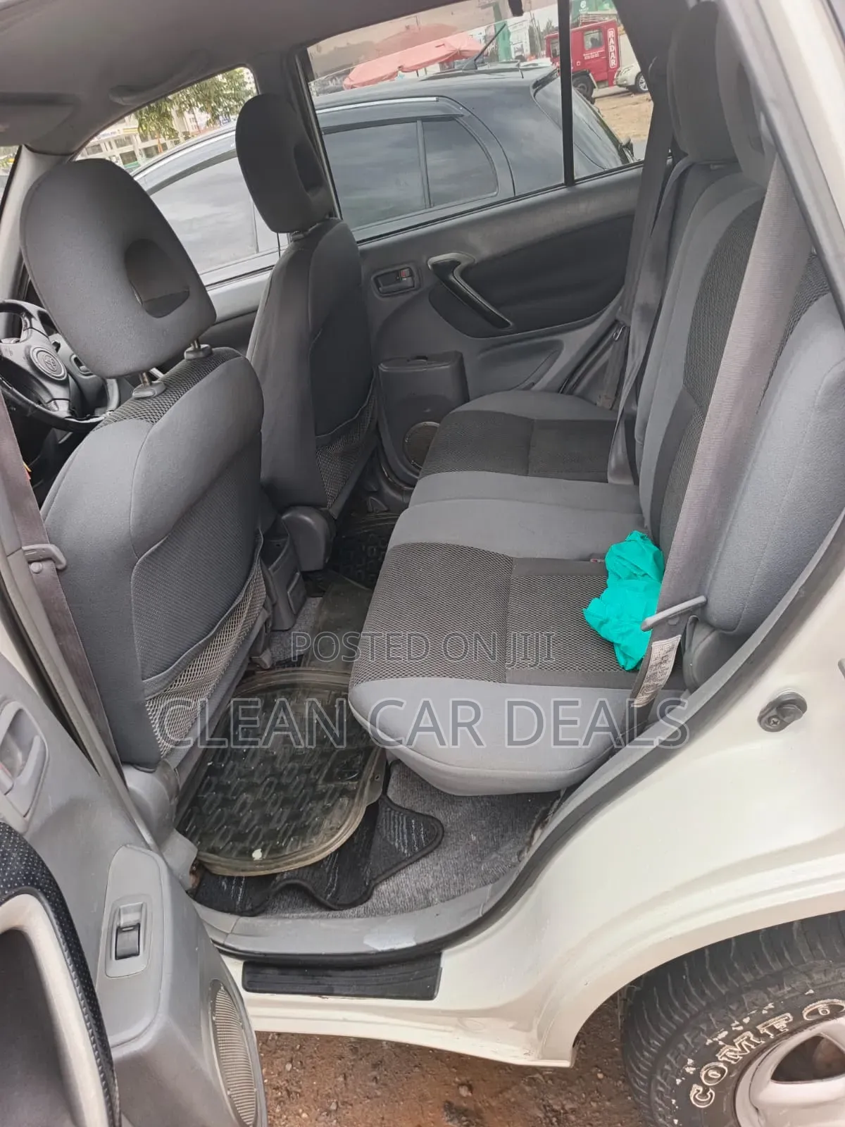 Toyota RAV4 2005 White
