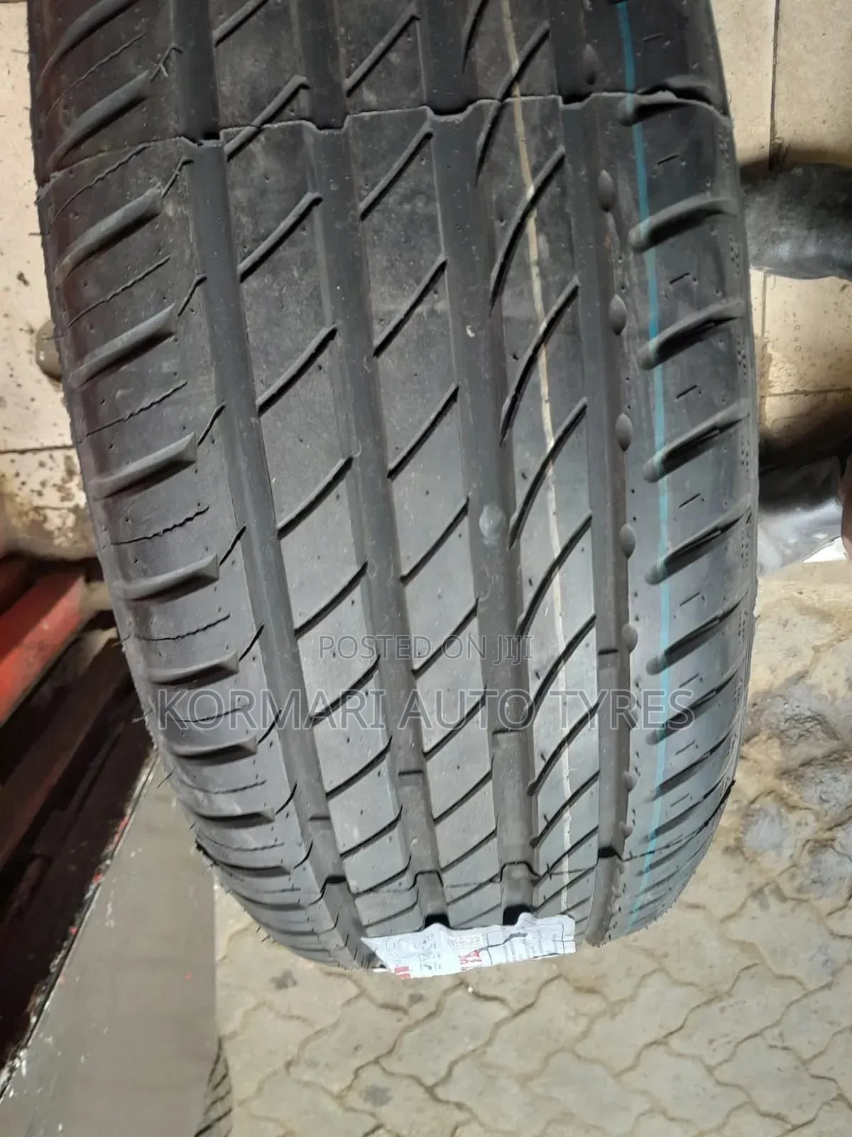 225/55r17 Zextour Tire