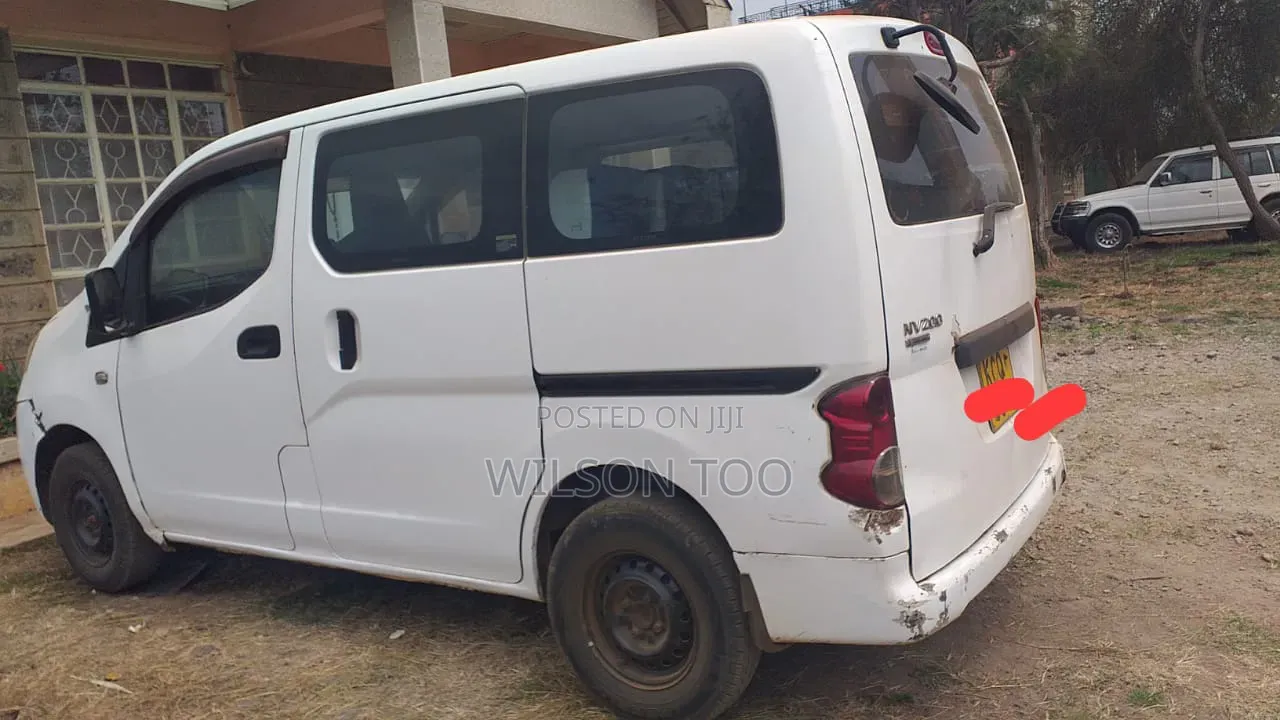 Nissan NP200 2012 White