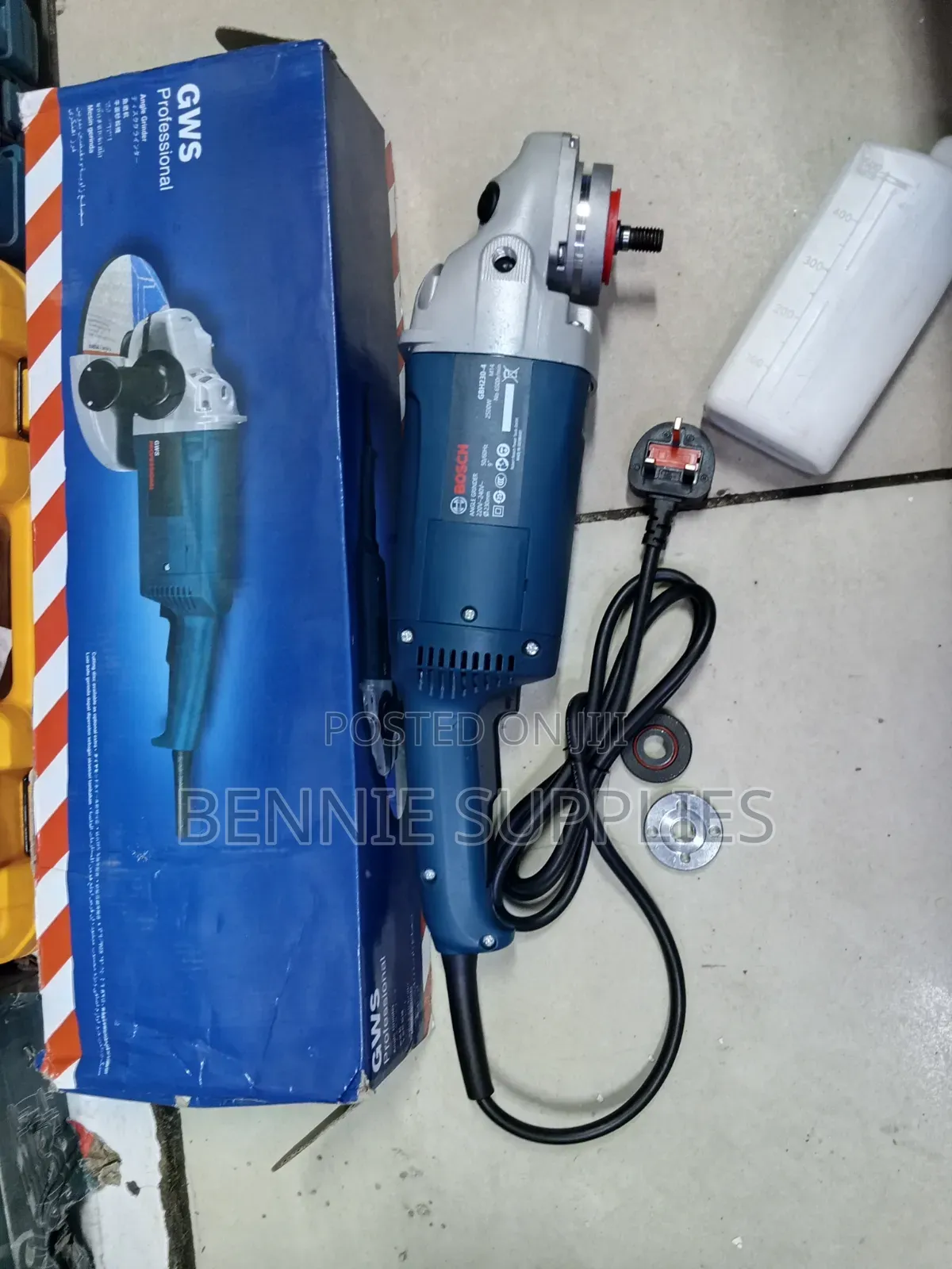 Bosch Angle Grinder 9 Inch