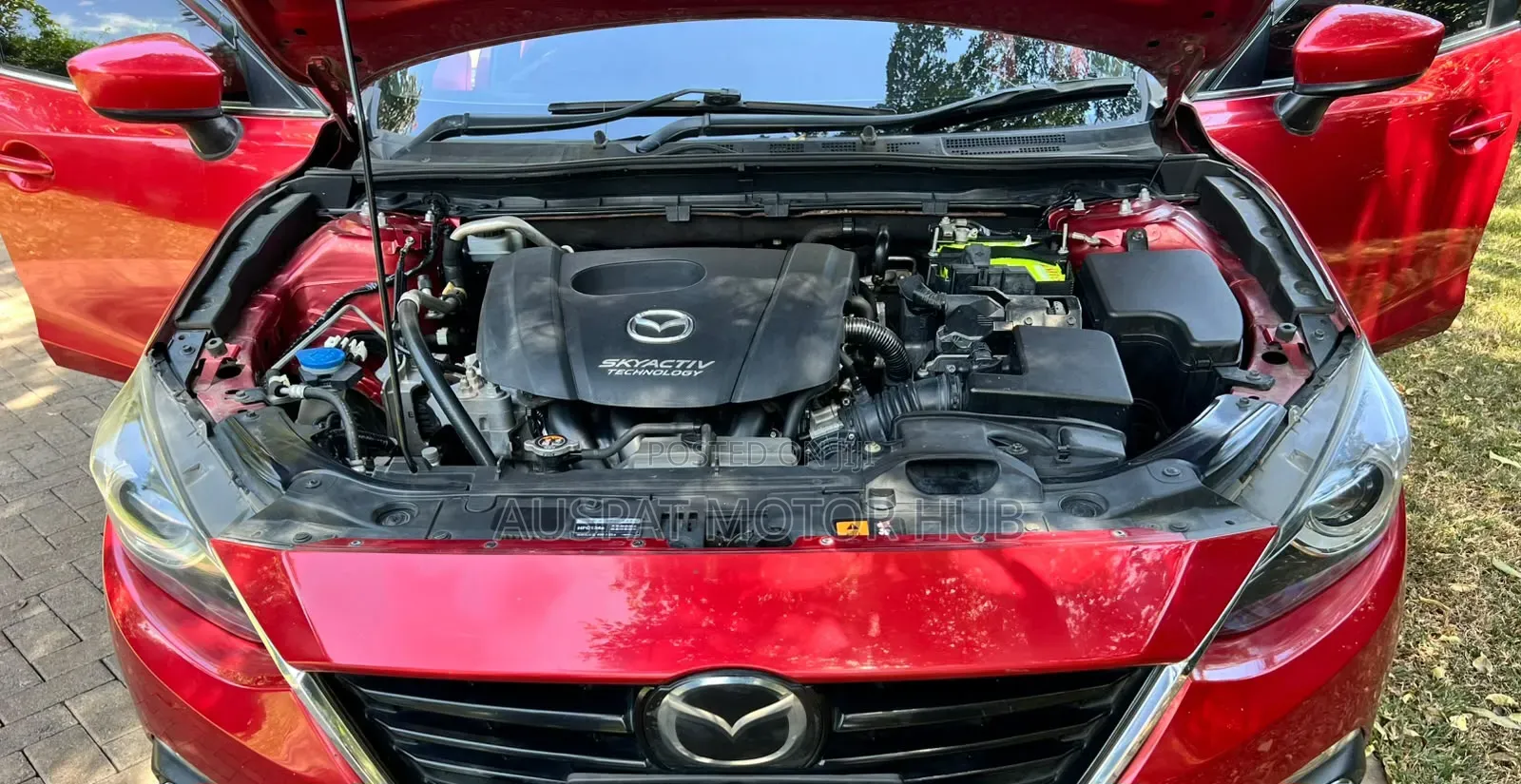 Mazda Axela 2015 Red