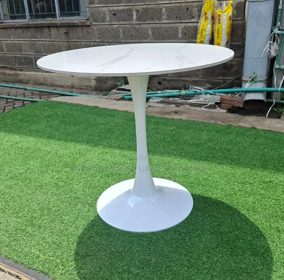 Round Coffe Tables