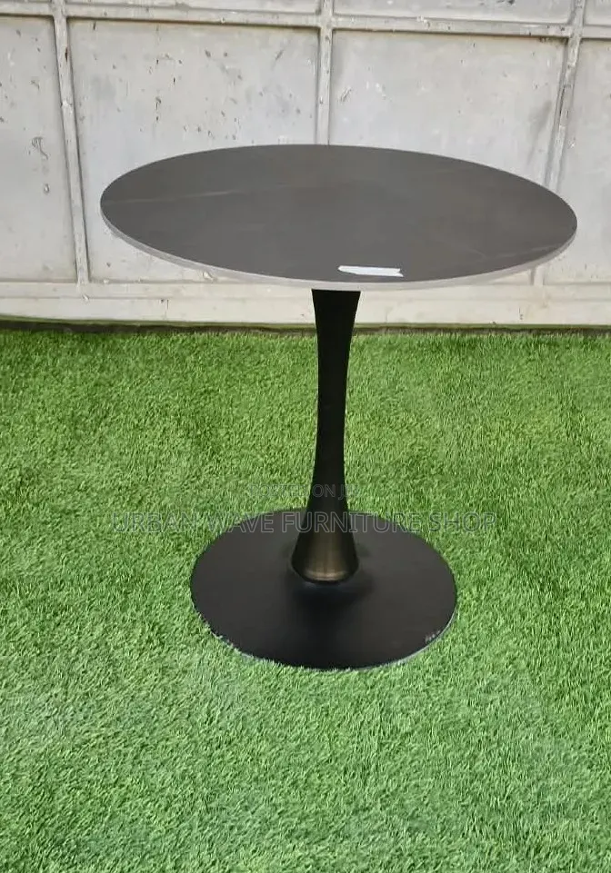 Round Coffe Tables