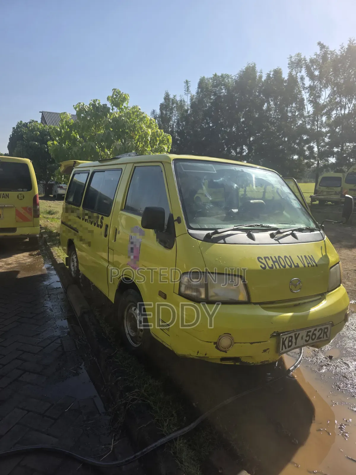 Mazda Bongo 2007 Yellow
