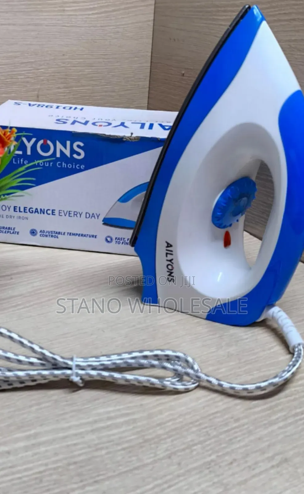 Ailyons Dry Iron Box