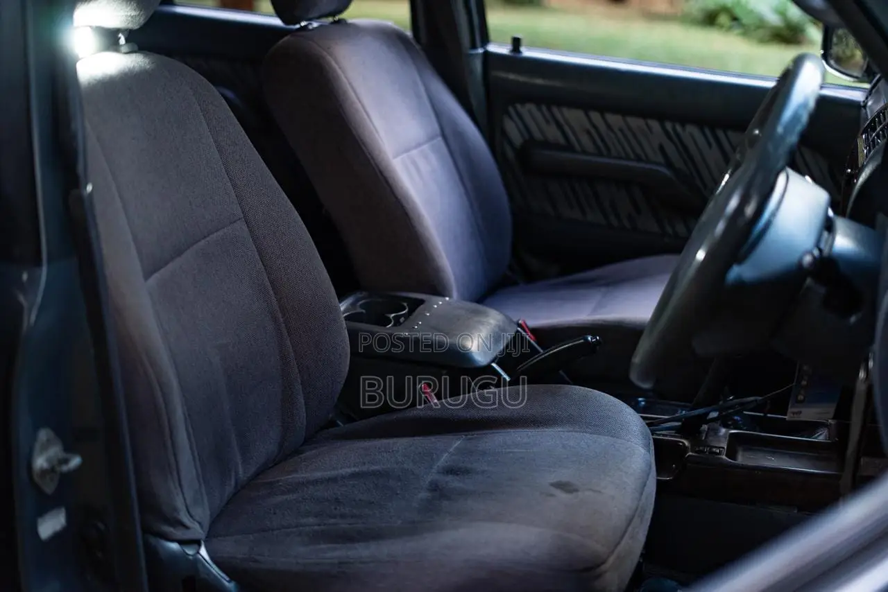 Toyota Land Cruiser Prado 1996 Gray