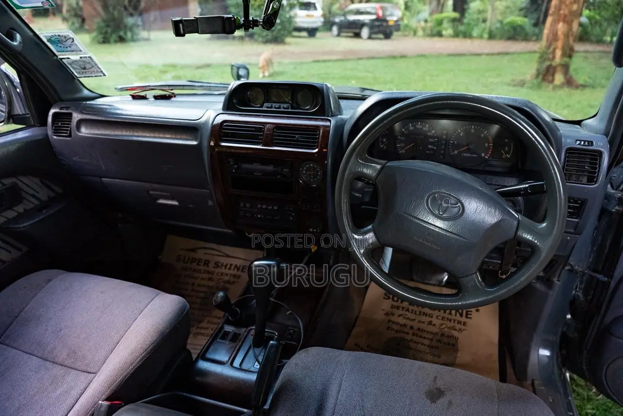 Toyota Land Cruiser Prado 1996 Gray
