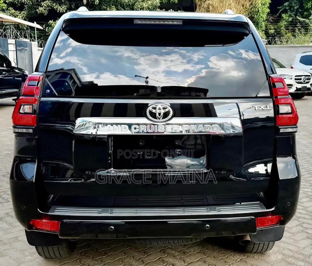Toyota Land Cruiser Prado 2.8 2021 Black
