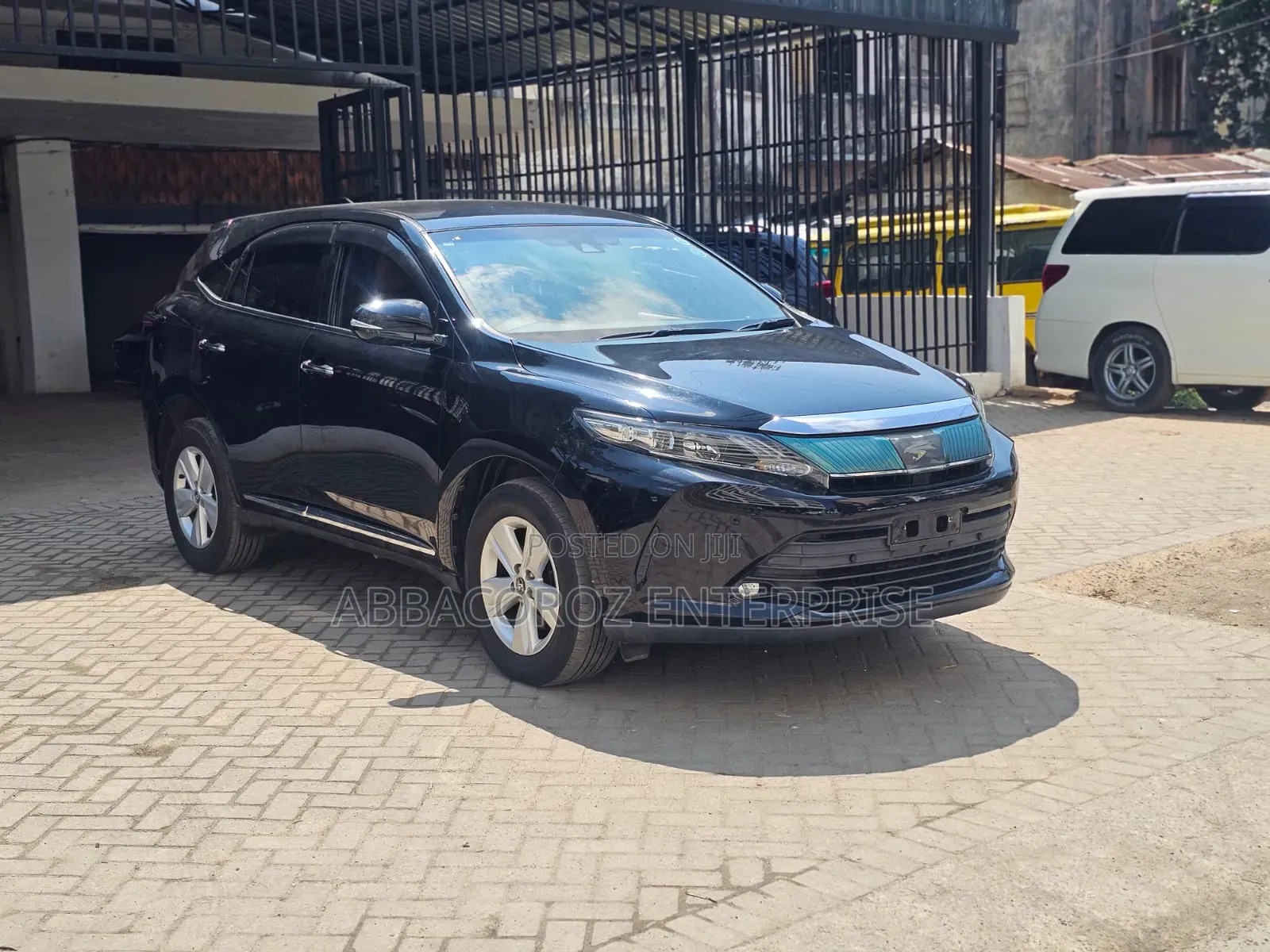 Toyota Harrier 2018 Black