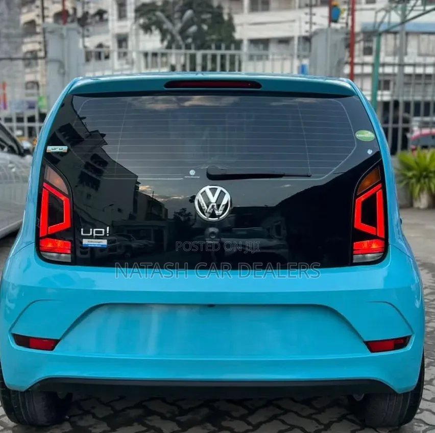 Volkswagen Up 2017 Blue