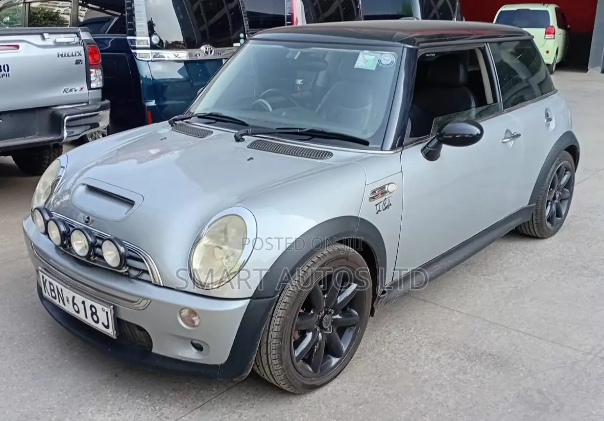 Mini Cooper Base 2003 Silver