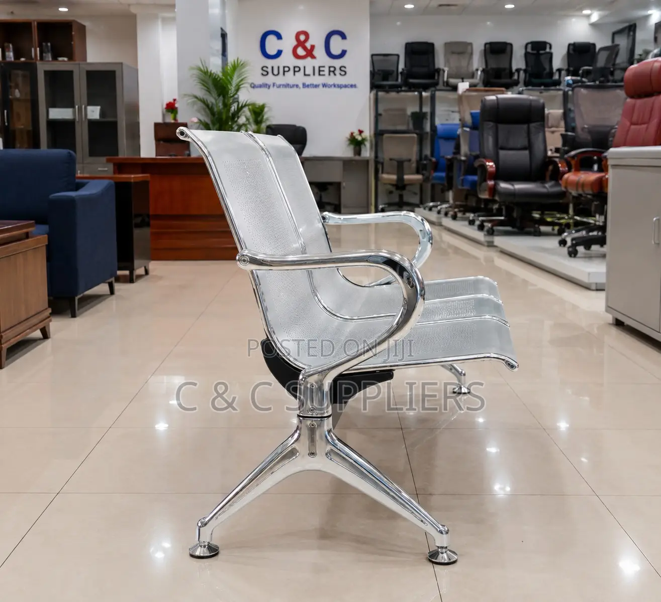 2-Link Metallic Bench With Armrest