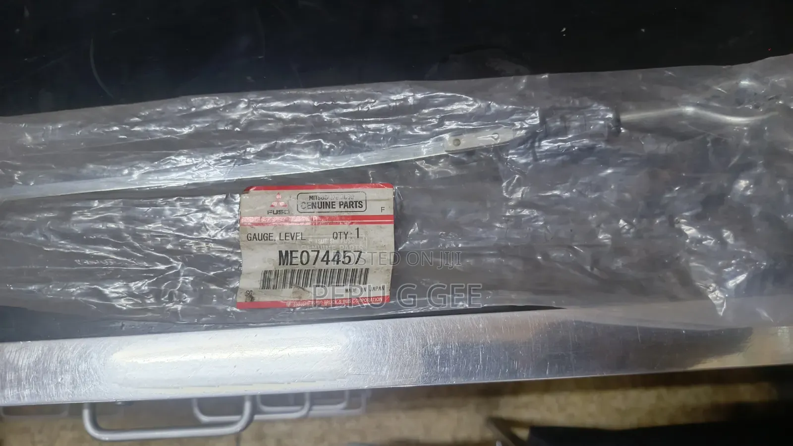 Fuso Mahewa Dip Stick Genuine