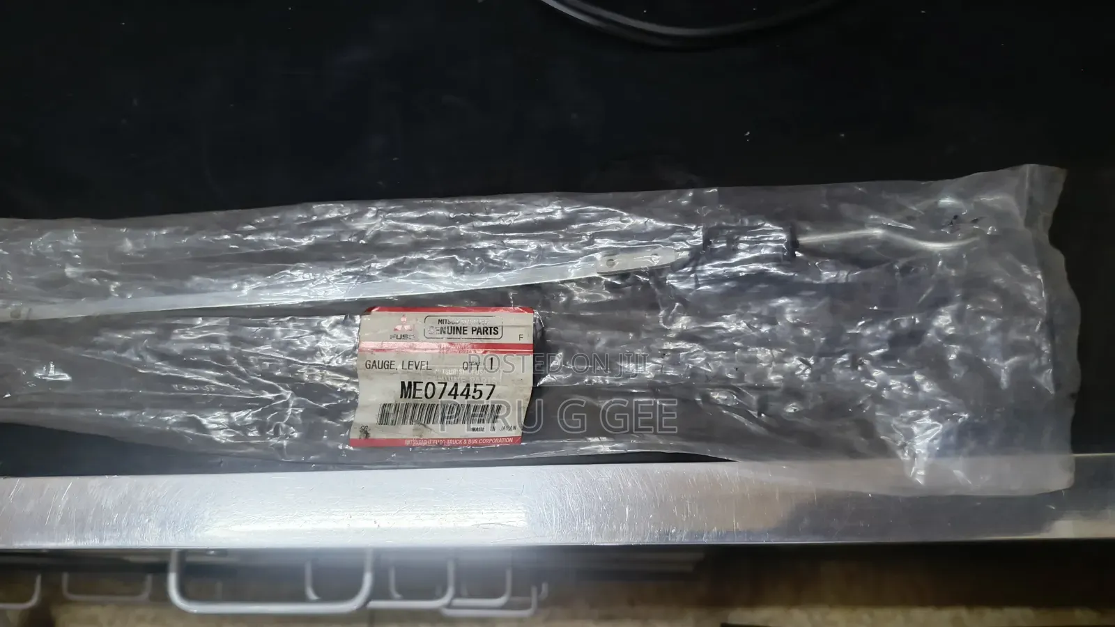 Fuso Mahewa Dip Stick Genuine