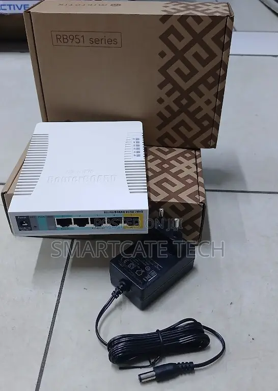 Mikrotik (Rb951ui-2hnd) 2.4ghz WiFi Router Ethernet