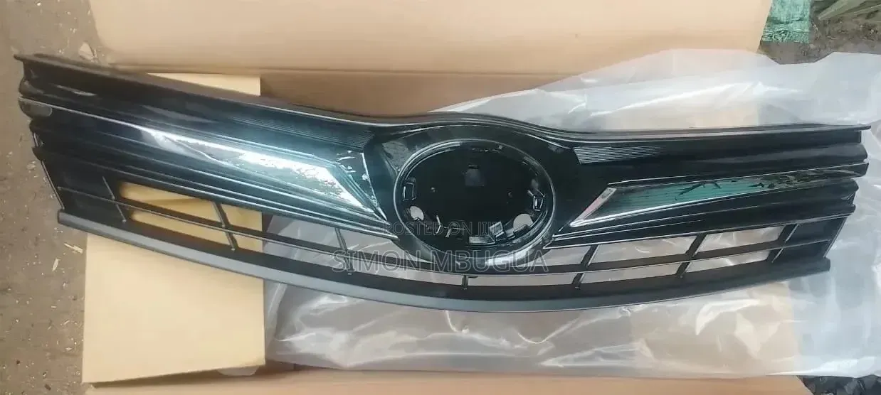 Toyota Fielder/Axio 2012 Front Grille