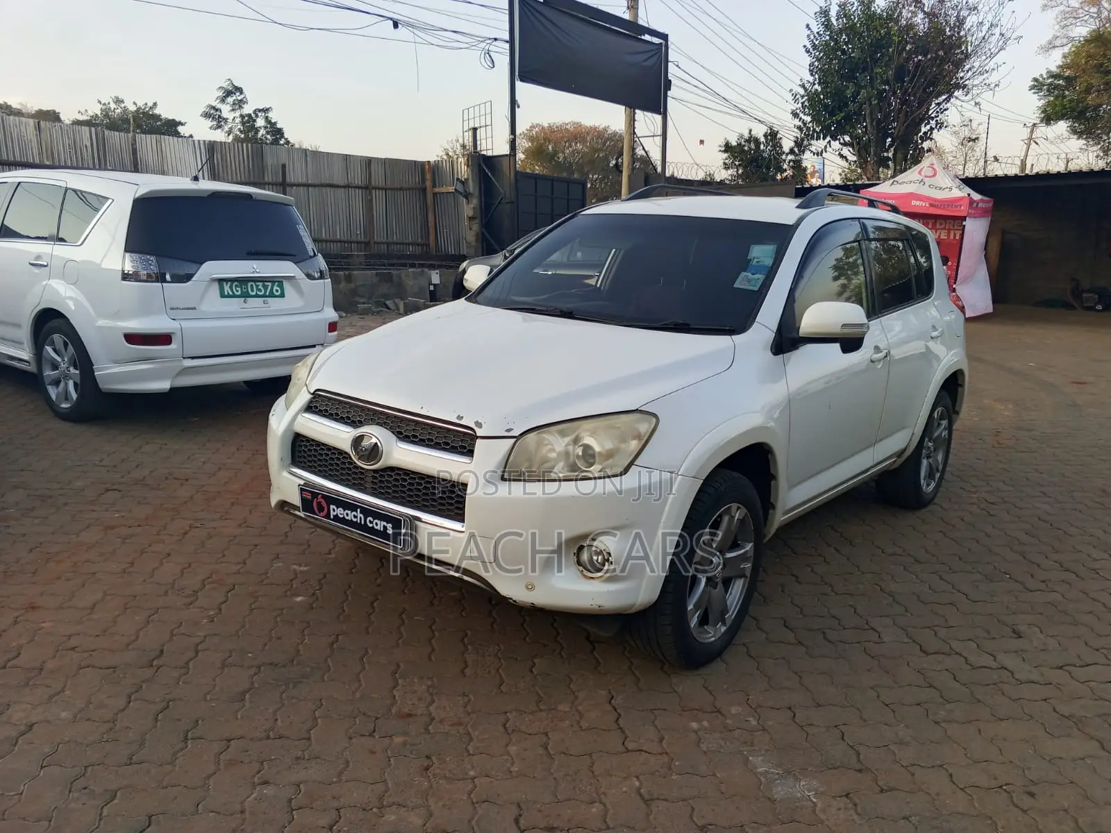 Toyota RAV4 2009 White