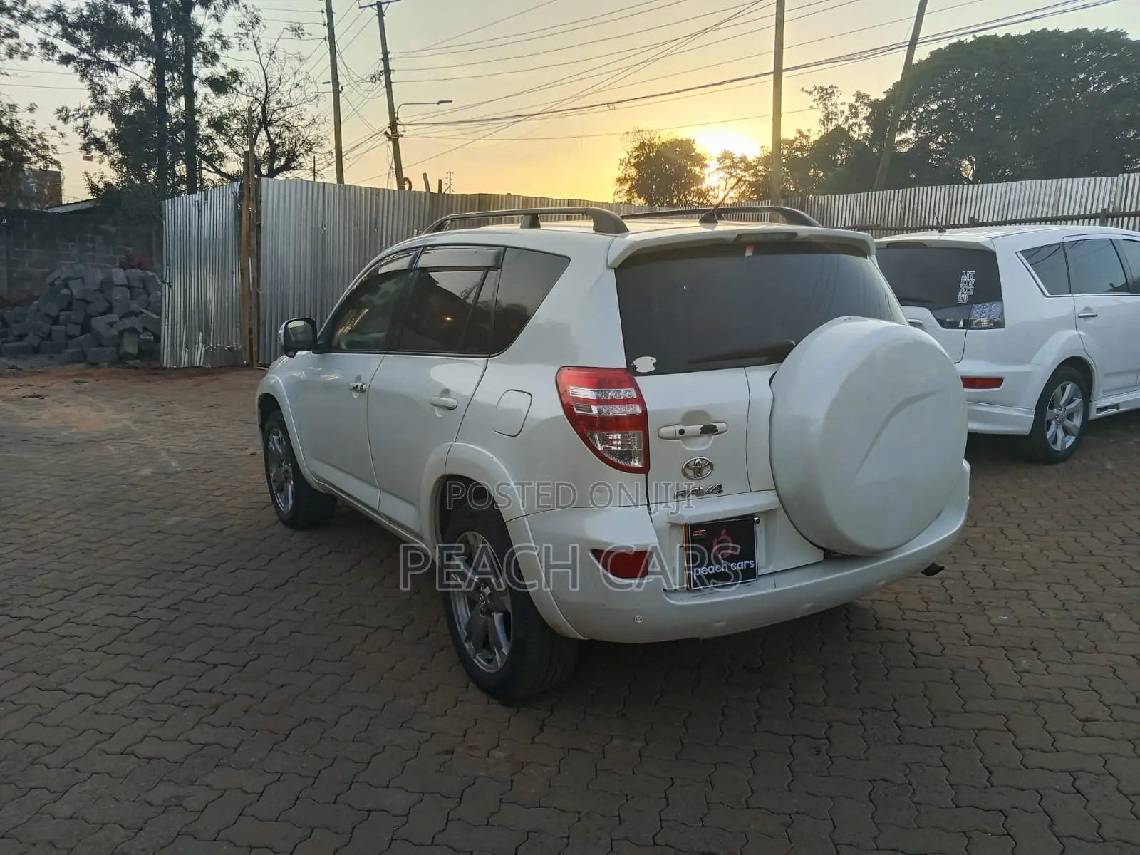 Toyota RAV4 2009 White