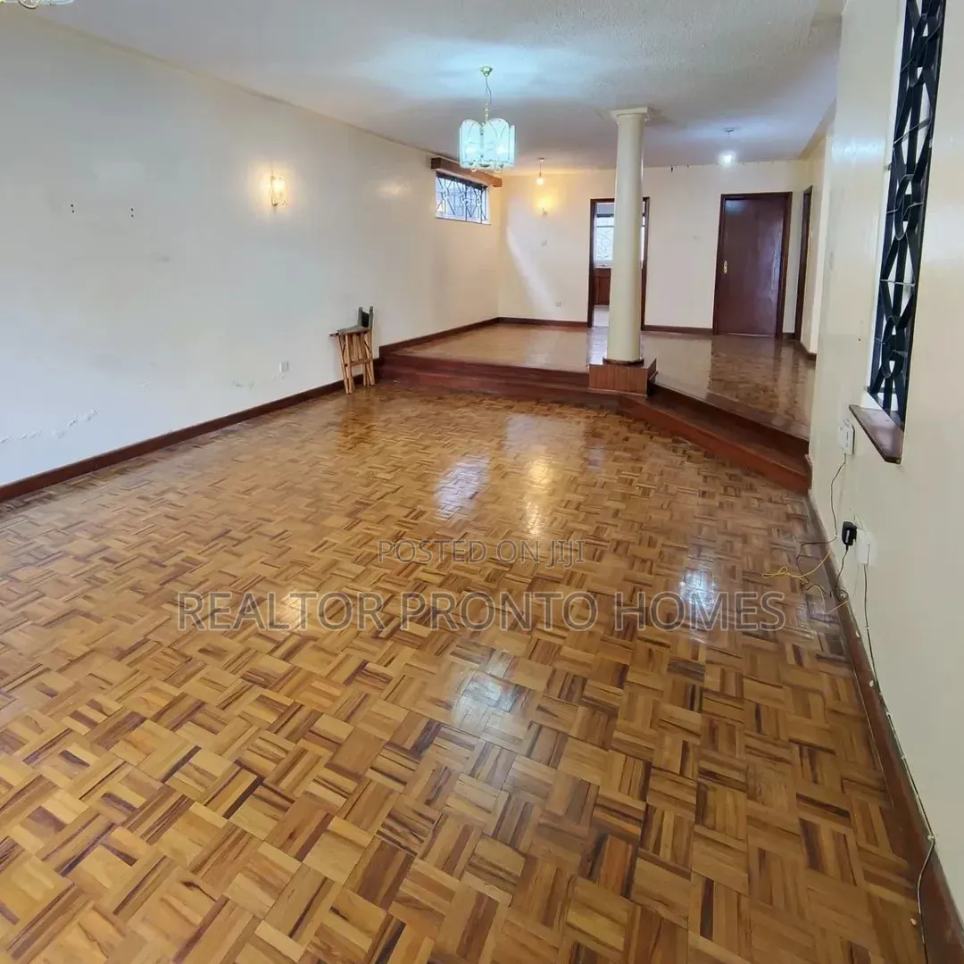4bdrm Townhouse / Terrace in Lavington, Valley Arcade for rent
