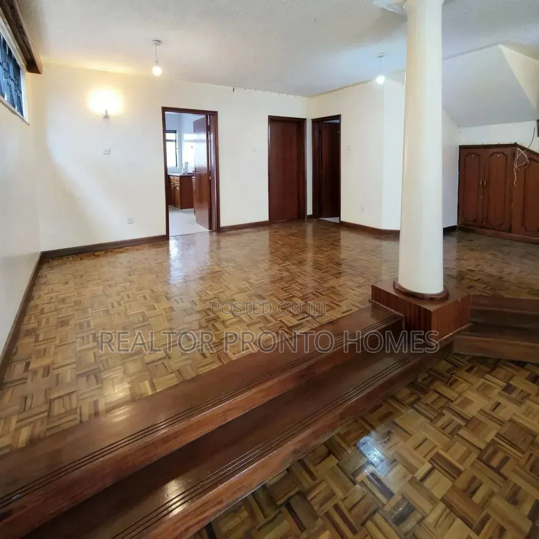 4bdrm Townhouse / Terrace in Lavington, Valley Arcade for rent