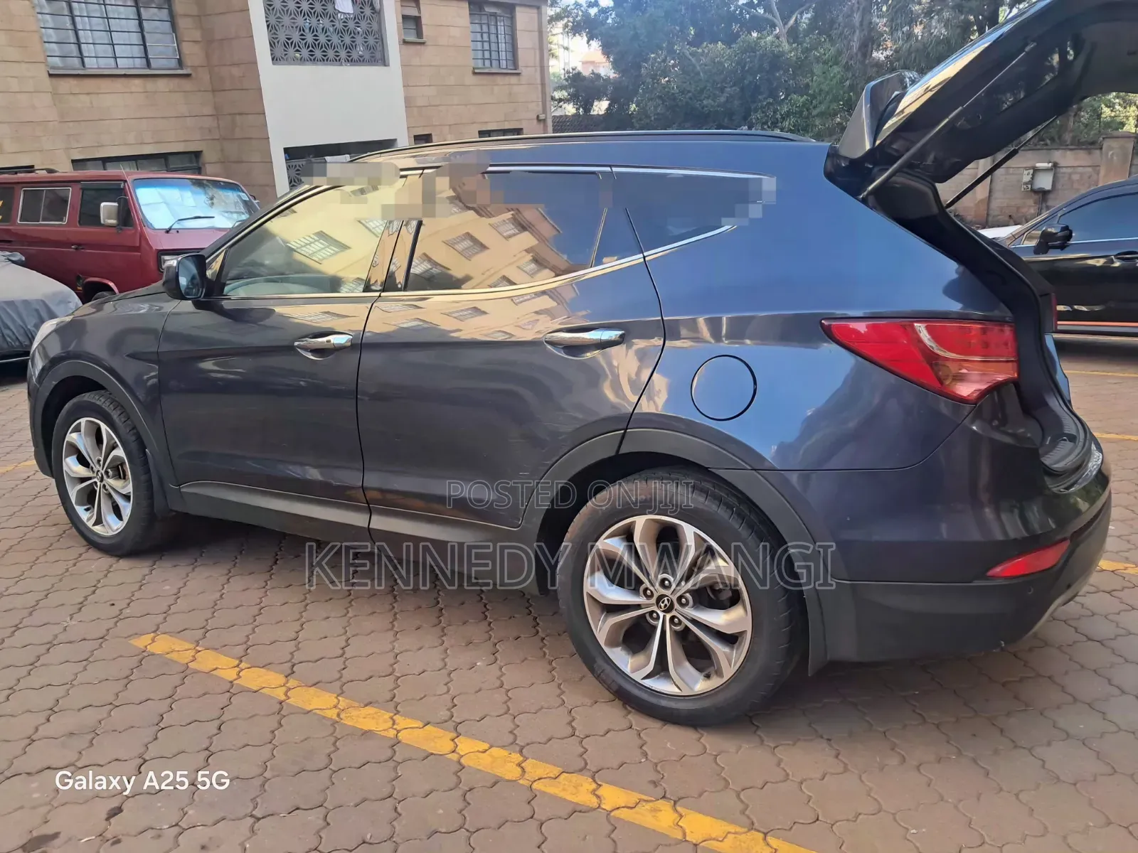 Hyundai Santa Fe 2014 Blue