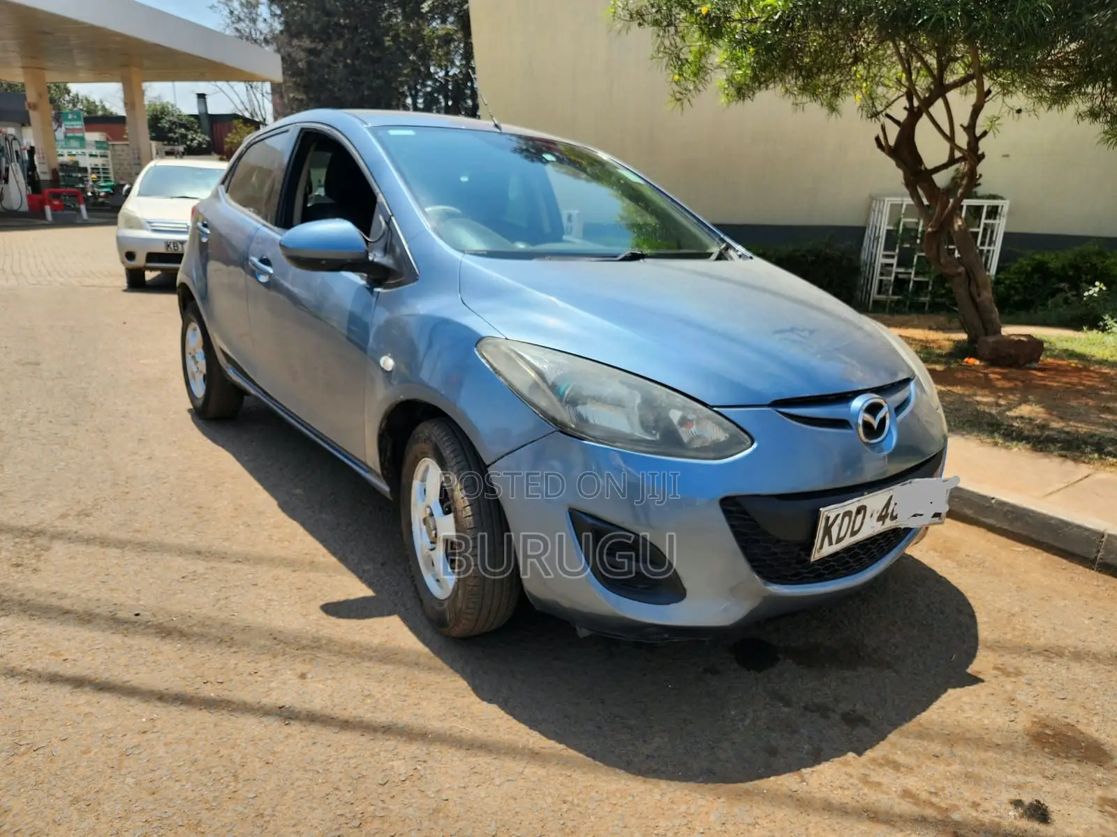 Mazda Demio 2013 Blue