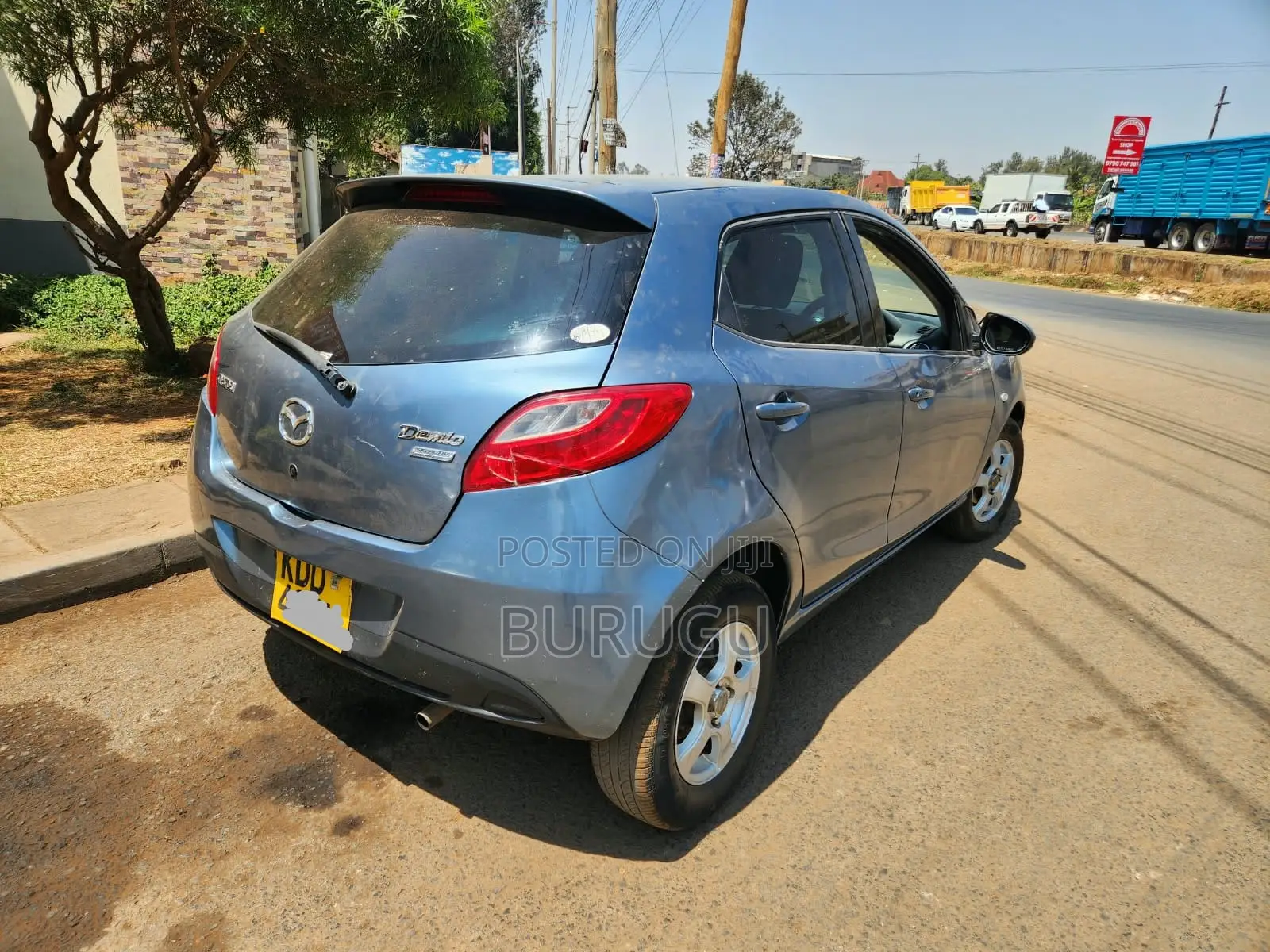 Mazda Demio 2013 Blue