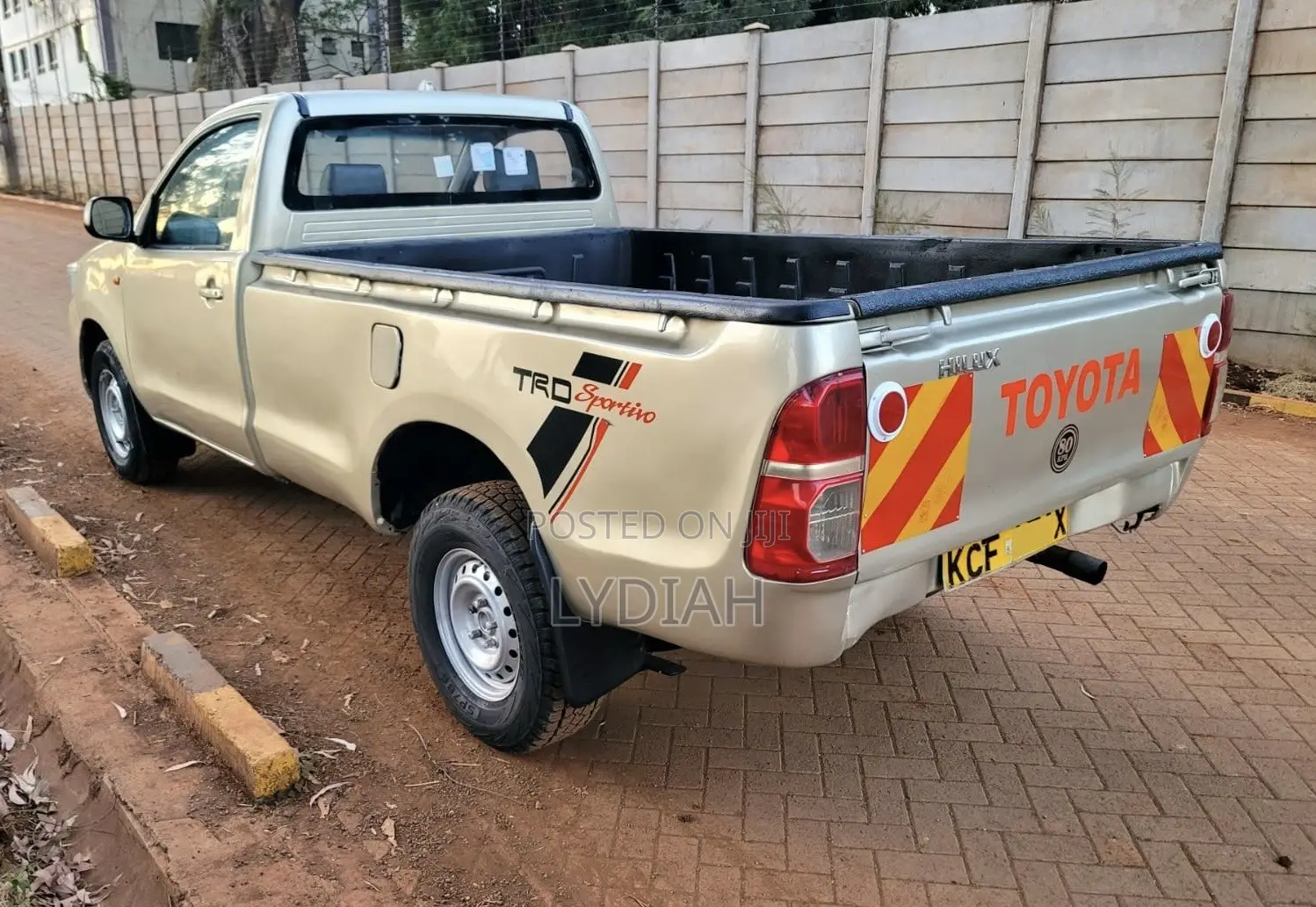 Toyota Hilux 2015 Gold
