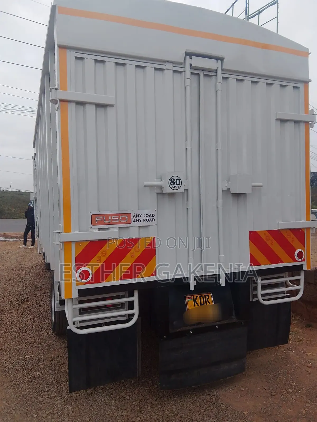 Mitsubishi Fuso Canter 2023 White