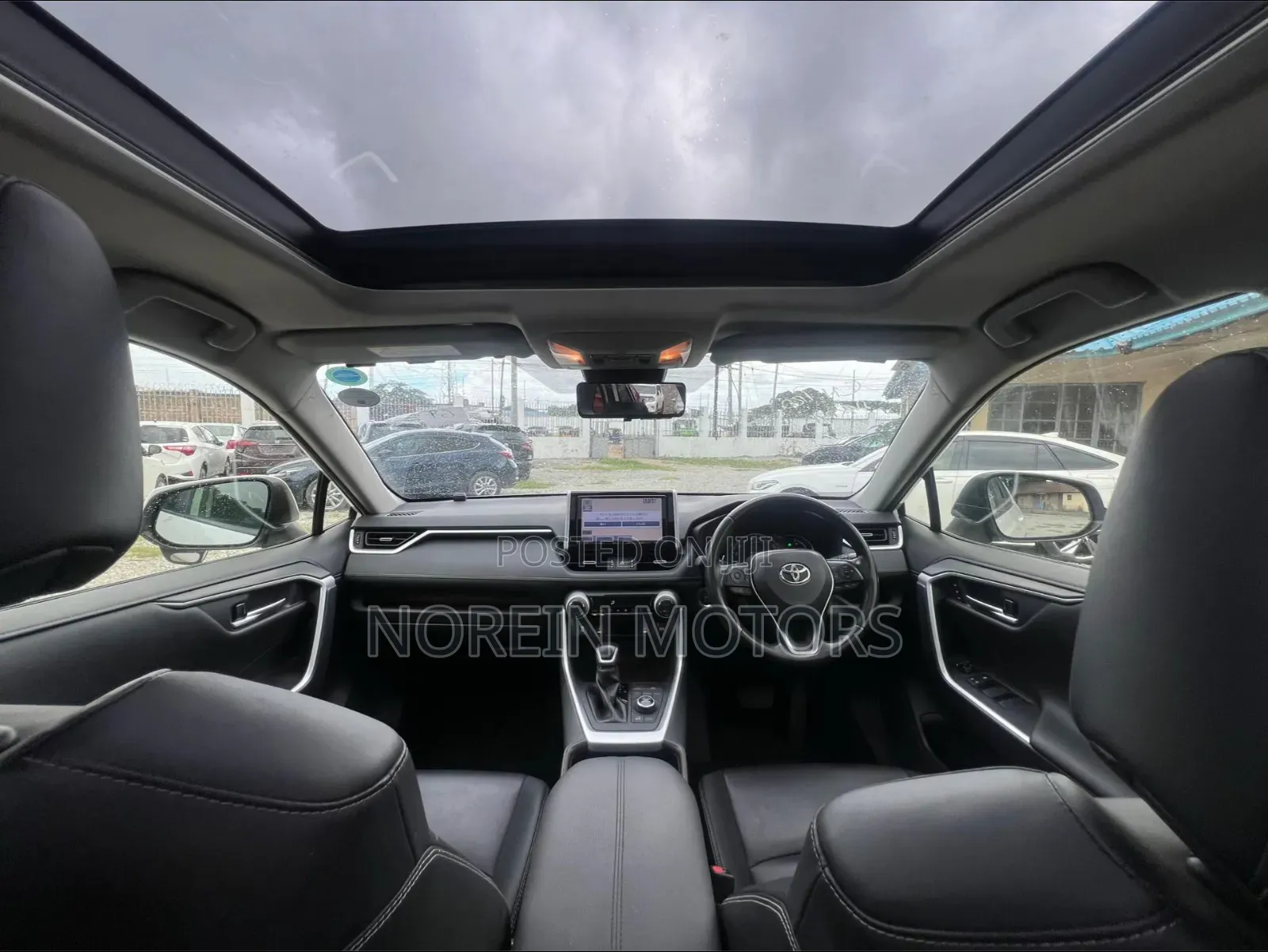 Toyota RAV4 2019 Off white