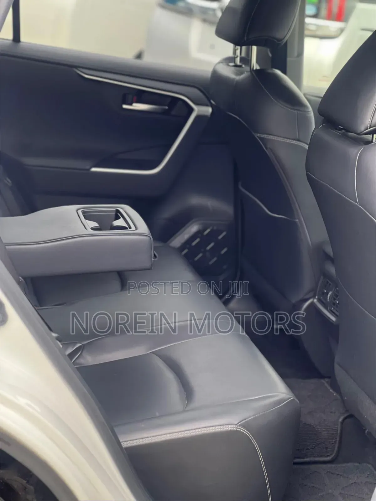 Toyota RAV4 2019 Off white