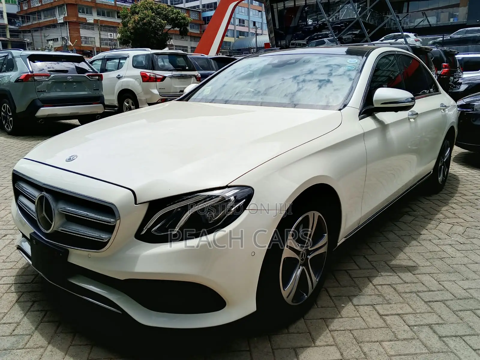 Mercedes-Benz E200 2019 White