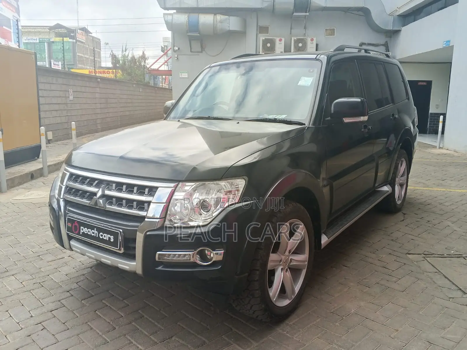 Mitsubishi Shogun 2016 Black