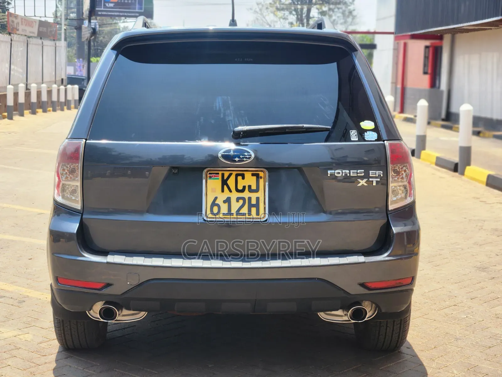 Subaru Forester 2010 Gray