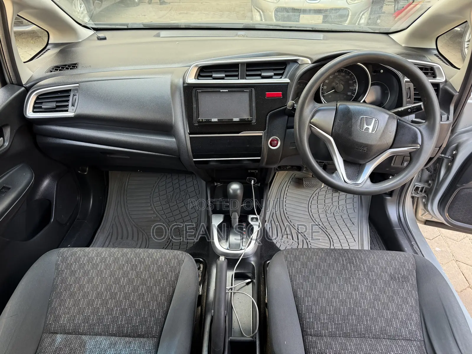 Honda Fit 2015 Silver