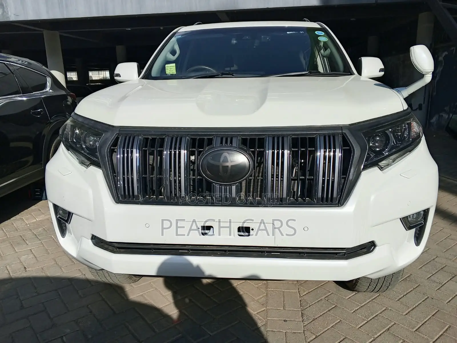 Toyota Land Cruiser Prado 2019 White
