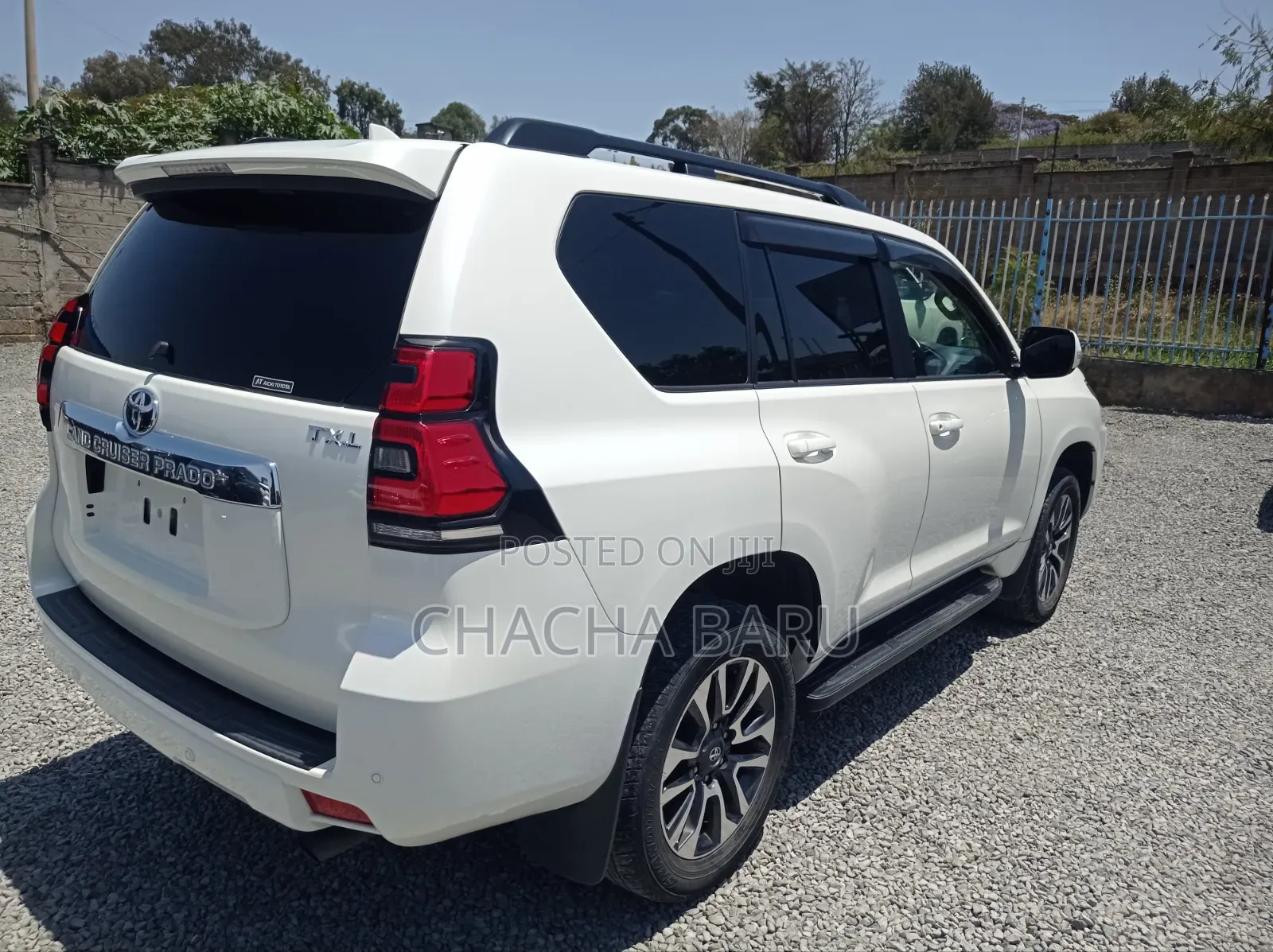 Toyota Land Cruiser Prado 2021 Pearl