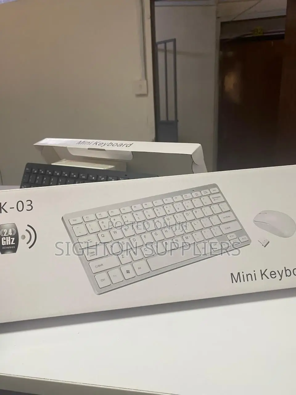 Mini Portable Wireless Keyboard Mouse K-03