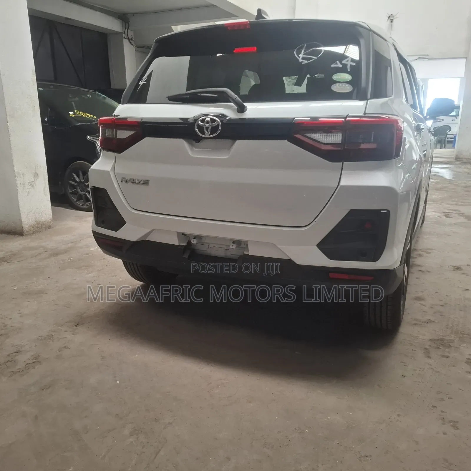 Toyota Raize 1.0 AWD 2020 White