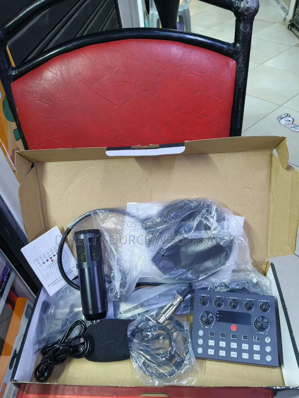 BM800 Condenser Microphone ✅ V8SK Sound Card ✅ Clear & Quality Sound