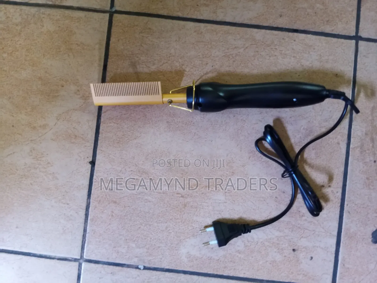 Electric Hot Comb / Pressing Comb / Hot Comb