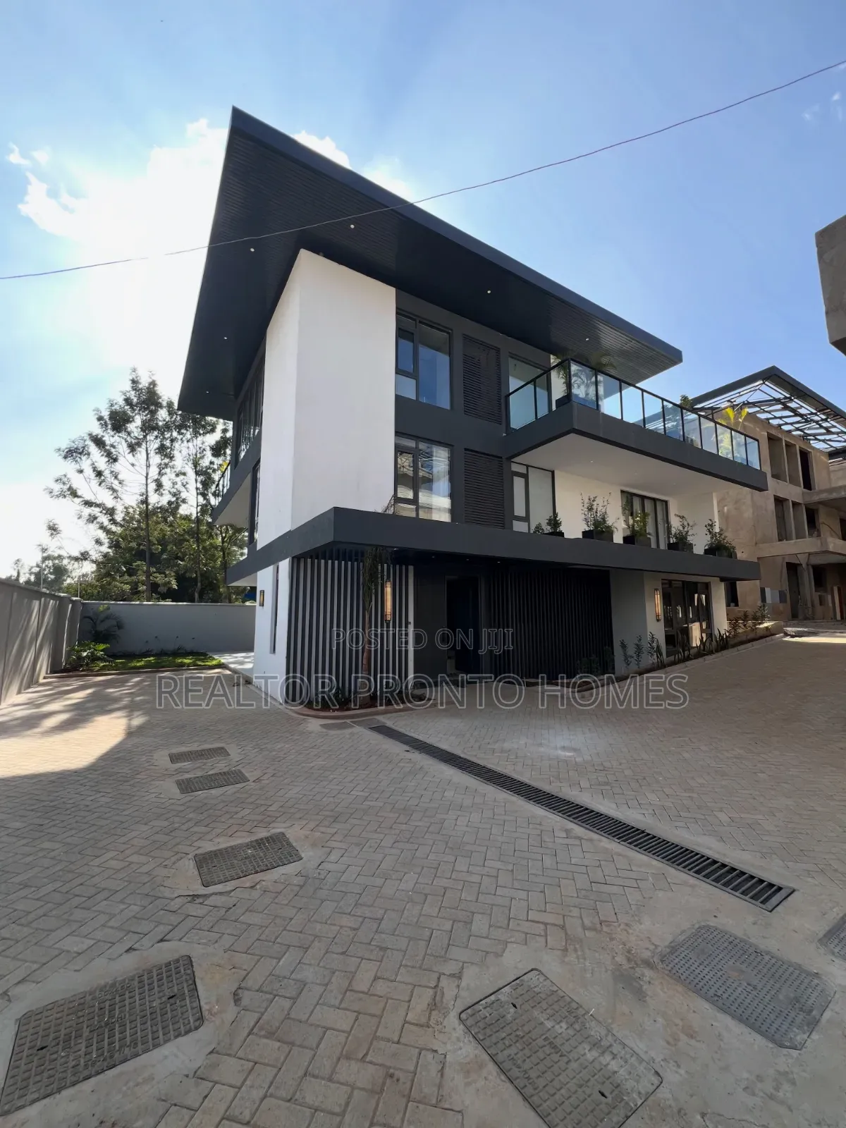 5bdrm Villa in Lavington, Muthangari for sale