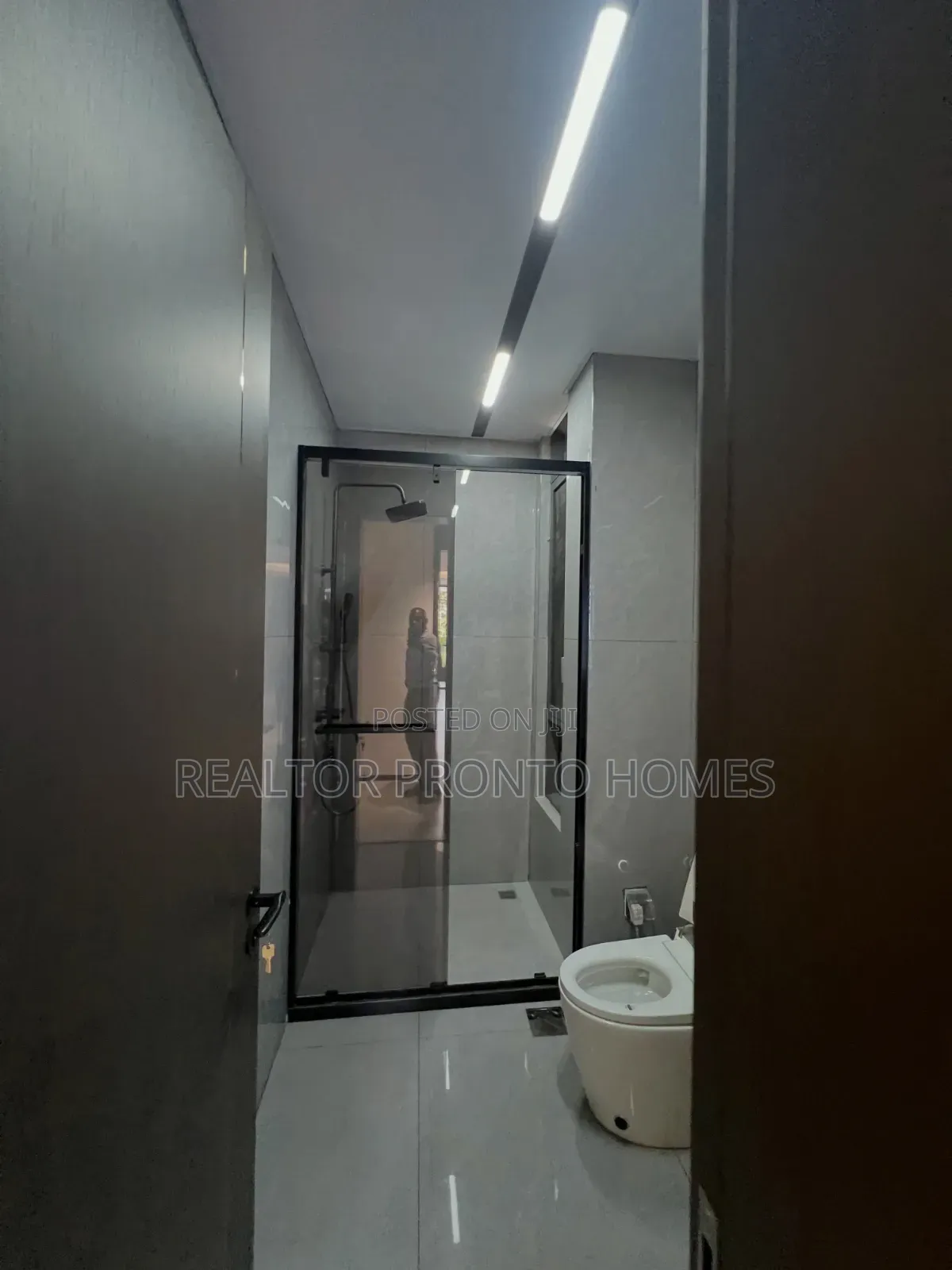5bdrm Villa in Lavington, Muthangari for sale