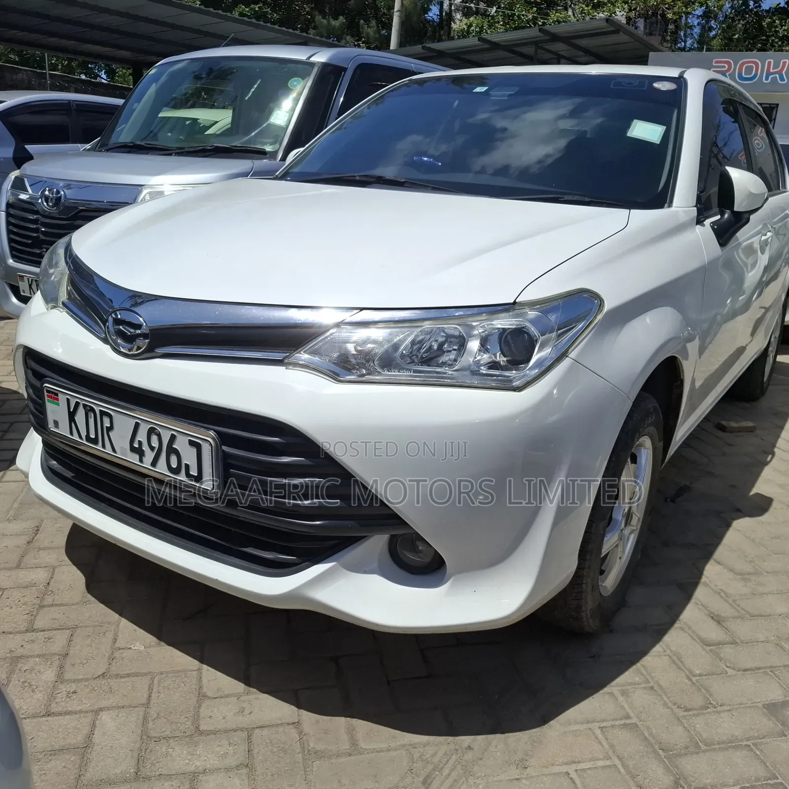 Toyota Axio 1.5 G 2WD 2017 White