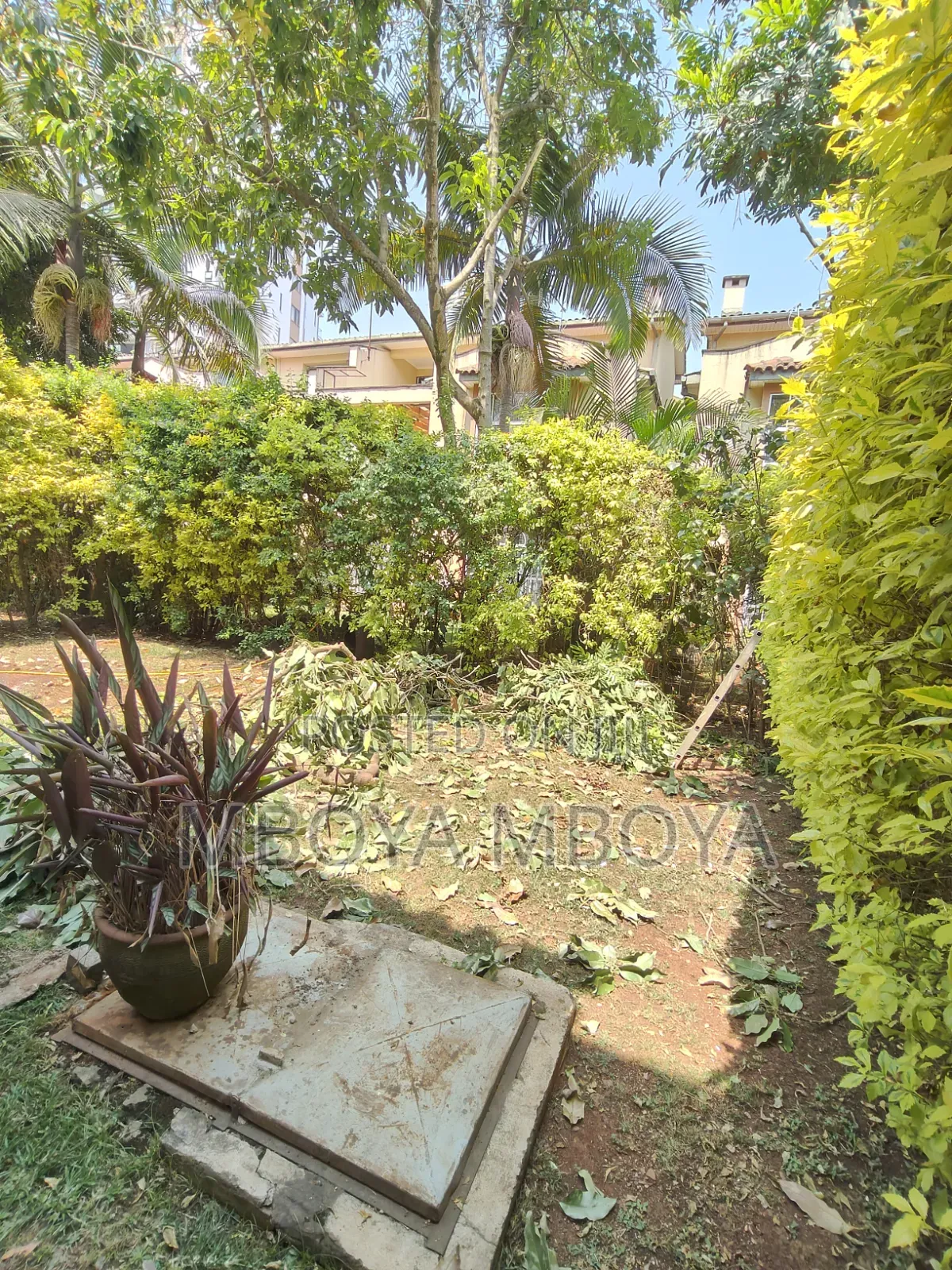 5bdrm Townhouse / Terrace in Spring Valley for rent