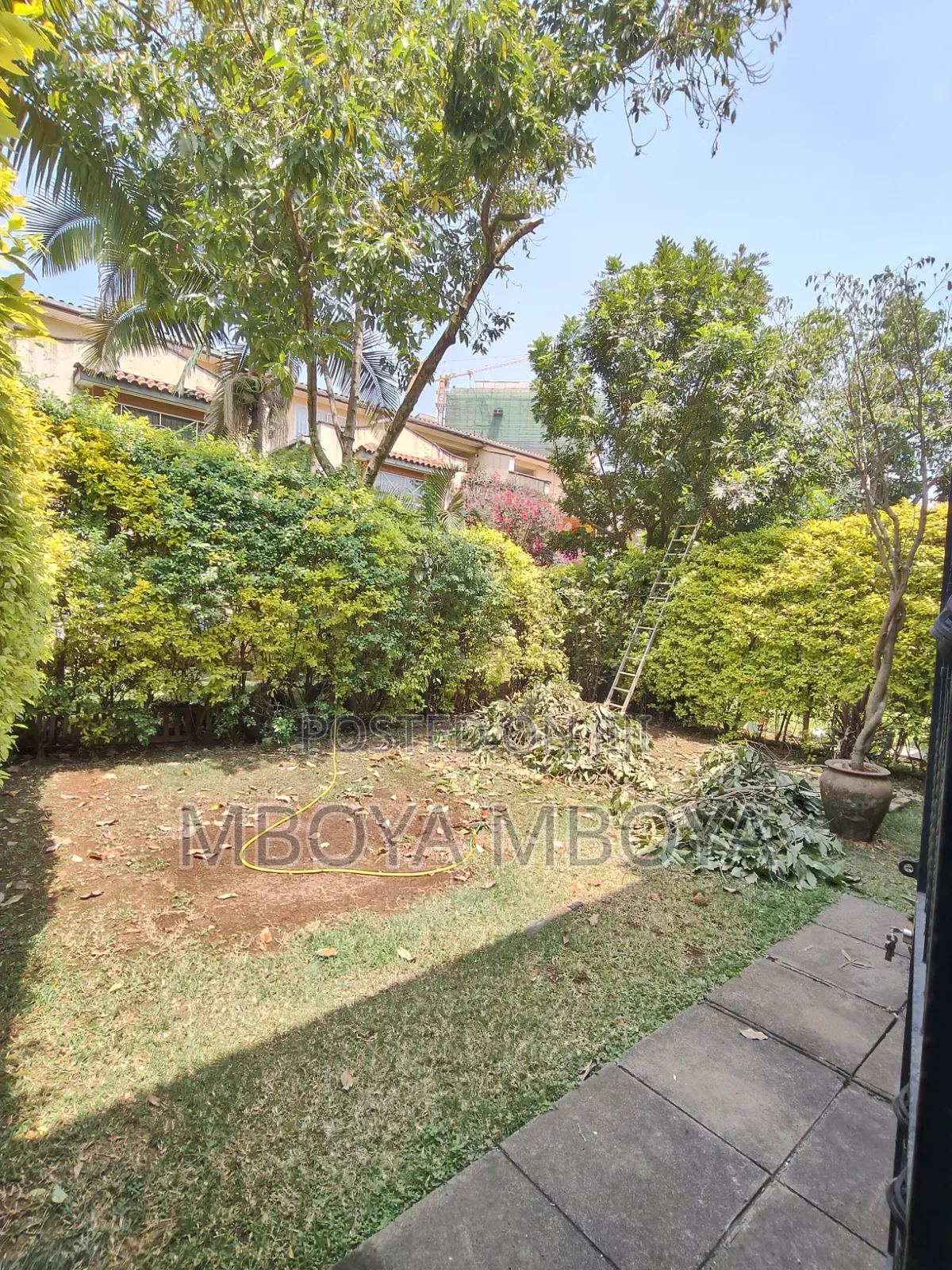 5bdrm Townhouse / Terrace in Spring Valley for rent